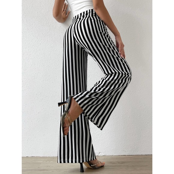 High Waisted Vertical Striped Flare Leg Pants minimalist black white - Picture 2 of 7